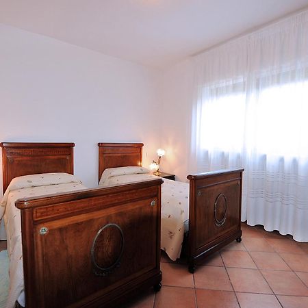 דירות ל'אקווילה A Casa Di Galdino E Vittorianna מראה חיצוני תמונה